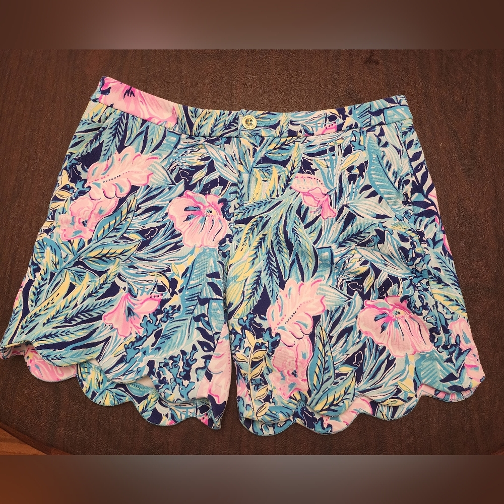 Lilly Pulitzer Shorts in Blue and Pink with Scalloped Hem